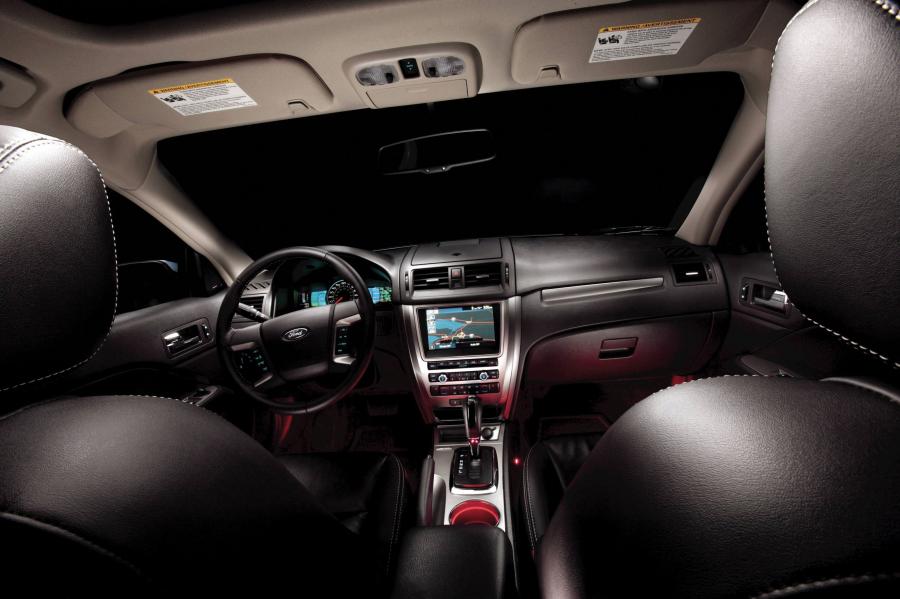  Ford Fusion Hybrid 2010 года  (US) (фото 52 из 111)